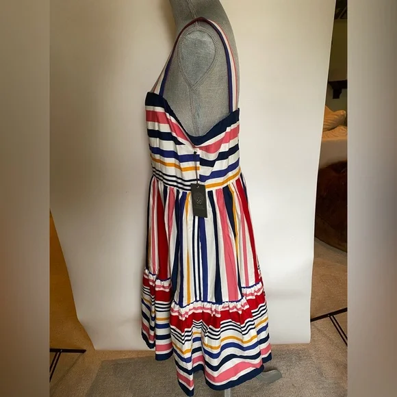 Vince Camuto striped sundress NWT - Picture 7 of 9